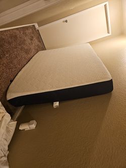 Novaform Memory Foam Full Matress