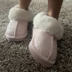 UGG Kids' Cozy II Shimmer Sky Slipper NWOT