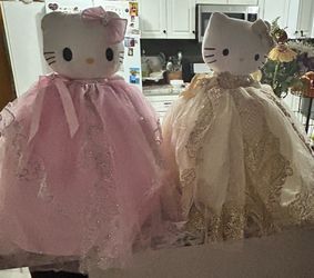 2 QUINCE DOLLS