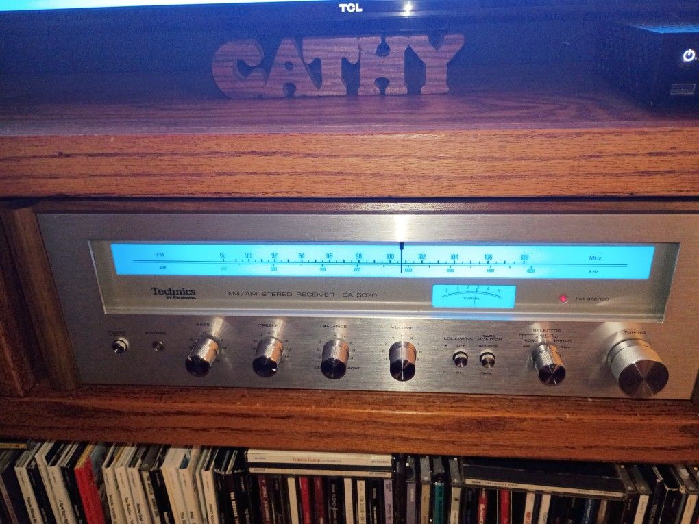 Technics Vintage Stereo Receiver Model SA-5070