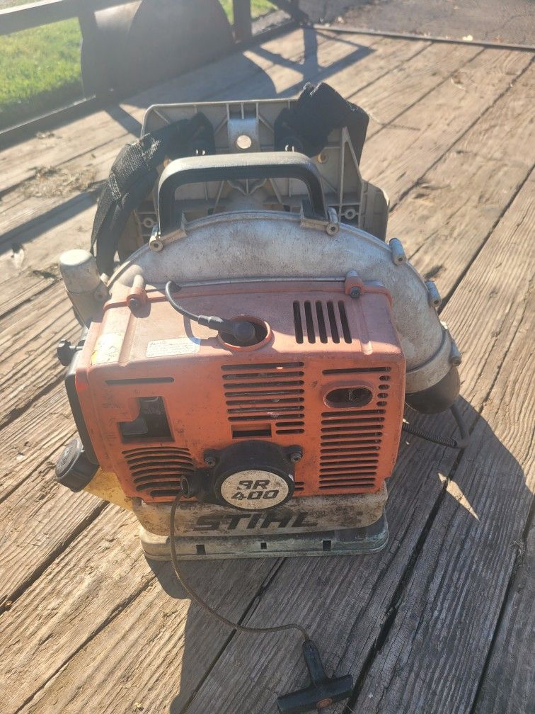 stihl leaf blower BR400
