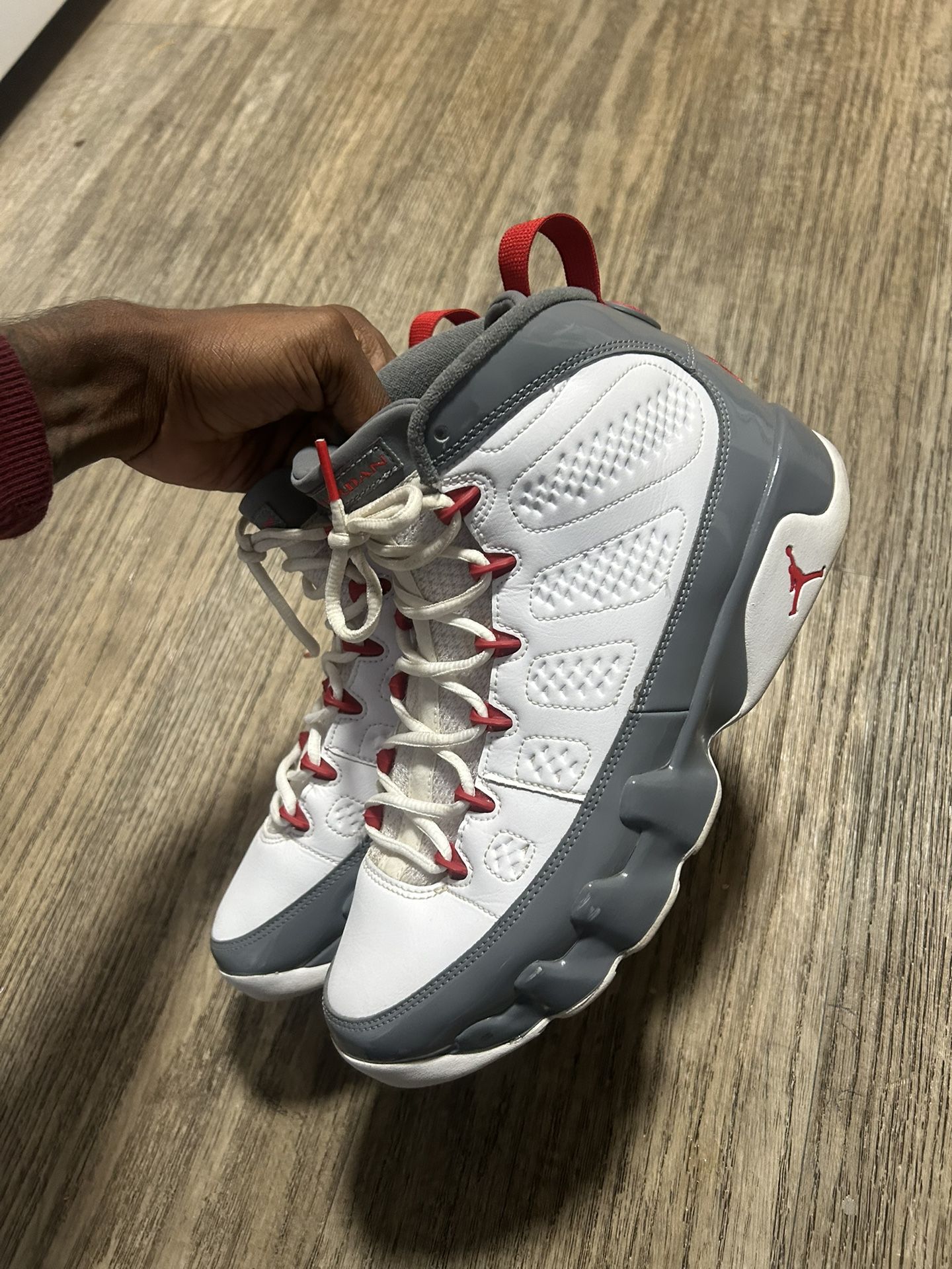 Jordan 9 “ Fire Red “