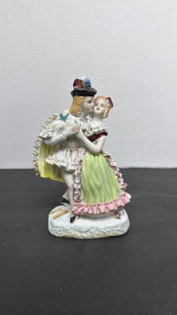 Porcelain Romantic Couple Dancing Figurine
