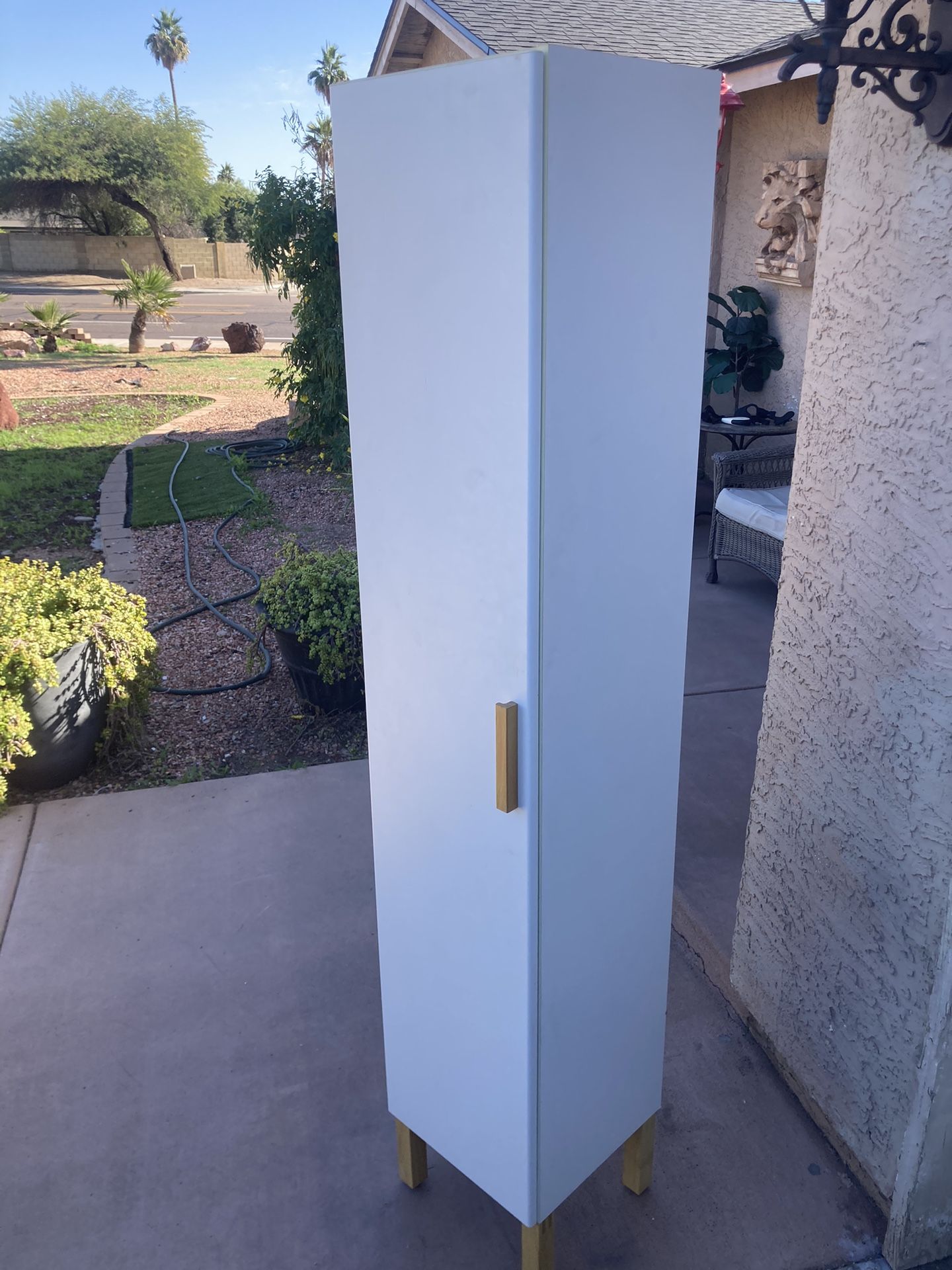 White Color Decor Cabinet