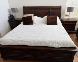 King bed