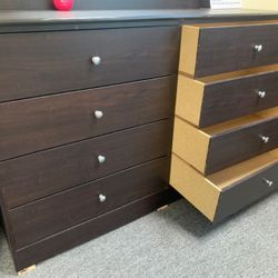 8 DRAWER DRESSER