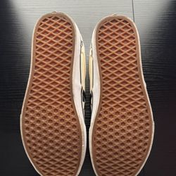 Classic VANS Slip On Size 9M 10.5W