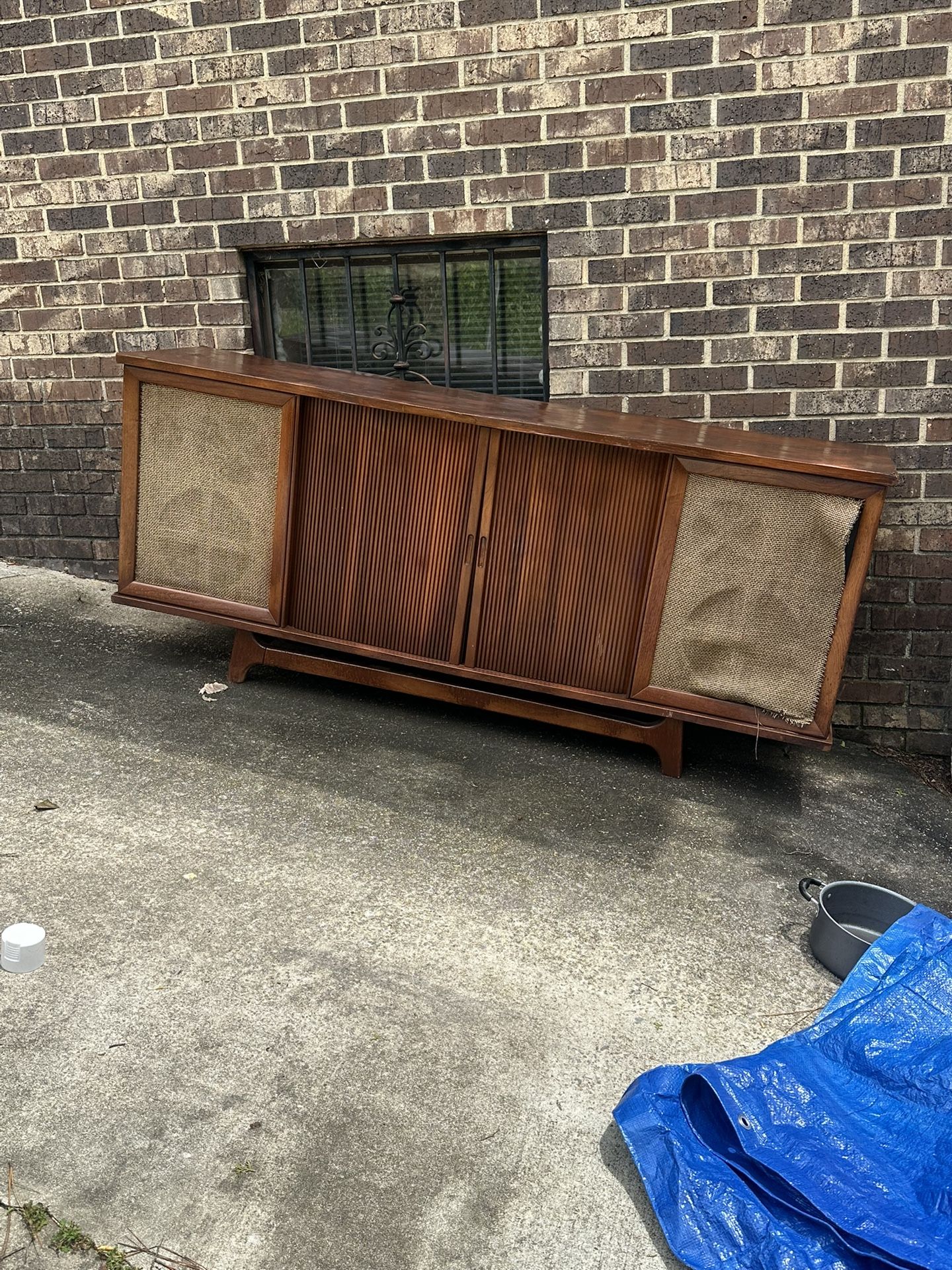 1961 Royal Dane Curtis Mathes Stereophonic cabinet