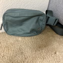 Lululemon  Belt Bag