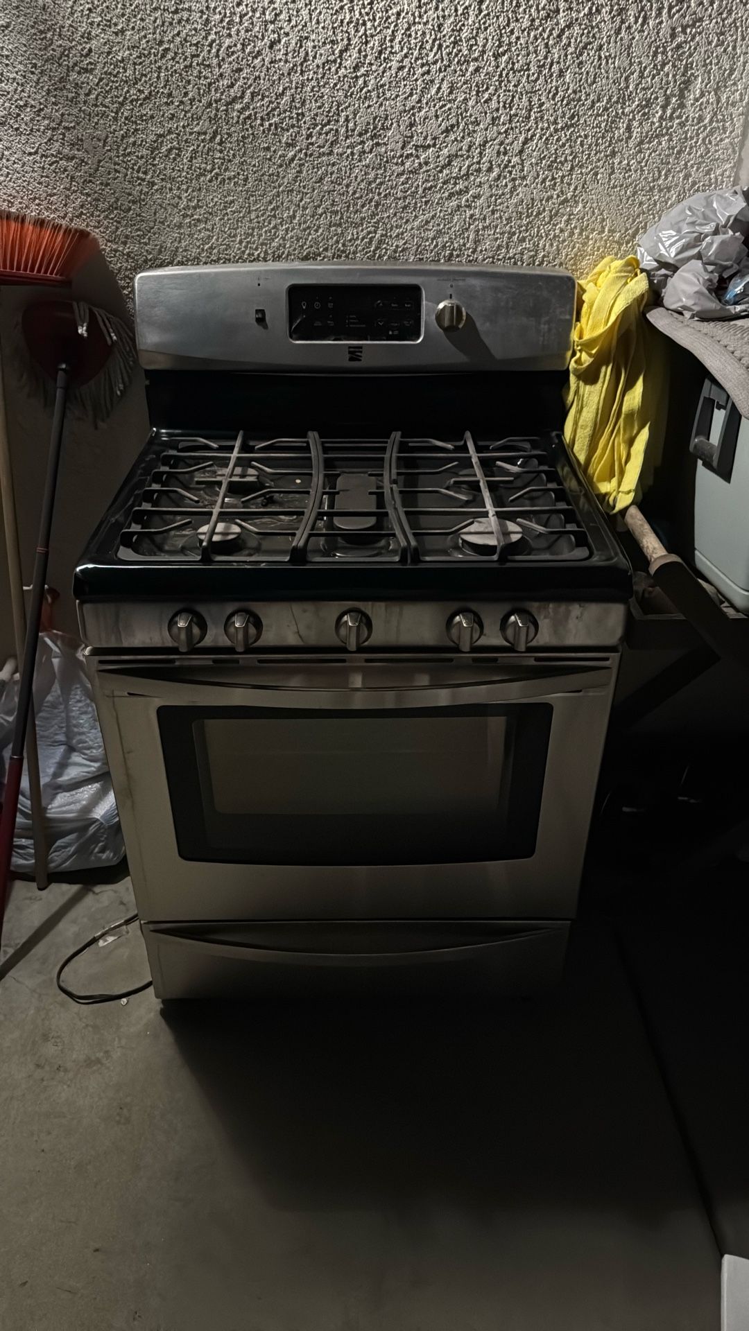 Kenmore Gas Stove