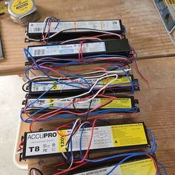 Used T-8 ballest