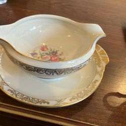 Bone China Royal Ivory KPM Gravy Boat