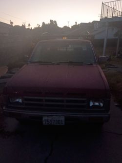 1992 Nissan Truck