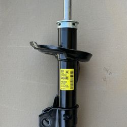 Oem Buick Encore Right Suspension Strut Assembly 