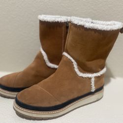 TOMS Faux Fur Boot Water Resistant Faux Fur Lining 