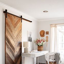 Barn doors / furniture store that has it all / same day delivery 🚚