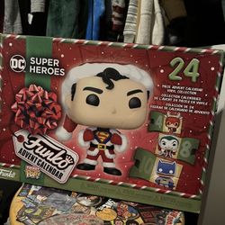 24 Mini funko pops DC