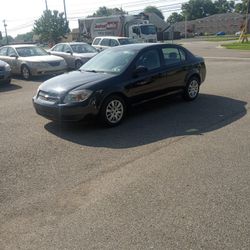 2010 CHEVY COLBALT - 66,400 MILES 