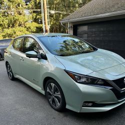 2022 Nissan Leaf