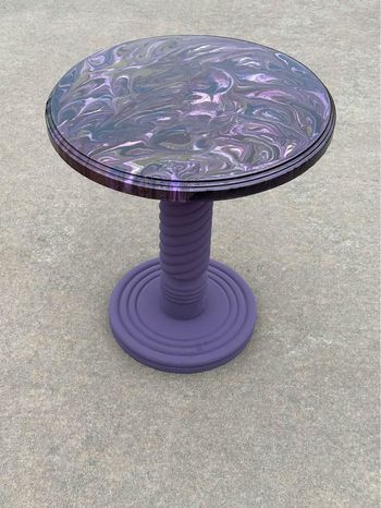 Small round epoxy top twisted base end table side table accent table 20.5”H x 17.5”