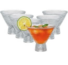 Cocktali Glasesse