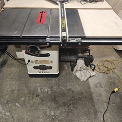 10" Shop Fox Cabinet Table Saw