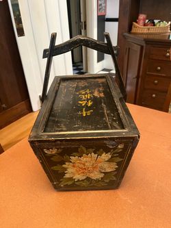 Antique Chinese wood lunch/food box