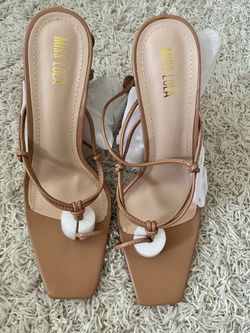 Tan Strappy heeled Sandals size 10