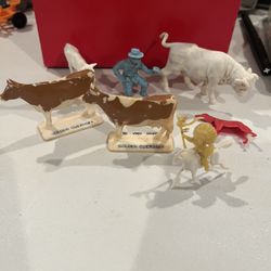  Vintage Plastic Characters