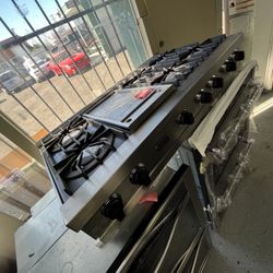 VIKING PROFESSIONAL 48” GAS RANGE TOP