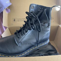 Dr Martens Smooth Soft Leather Boots Women Size 6