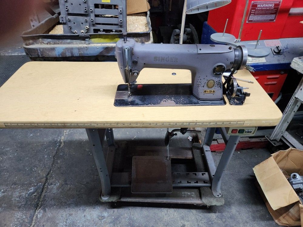 Singer M1500 Sewing Machine for Sale in Port St. Lucie, FL - OfferUp