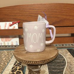 Rae Dunn Mom Mug