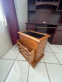 Oak Wood End Table with Drawers and Magazine Rack