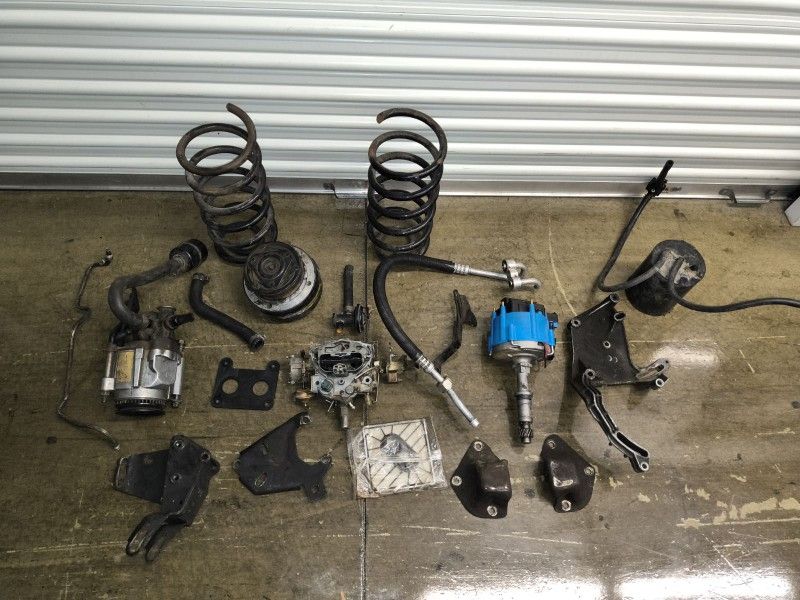 300- For All Gm Cutlass /Monte Carlo/ El Camino/ Camero/ Regal Parts ☆Pick Up Only☆