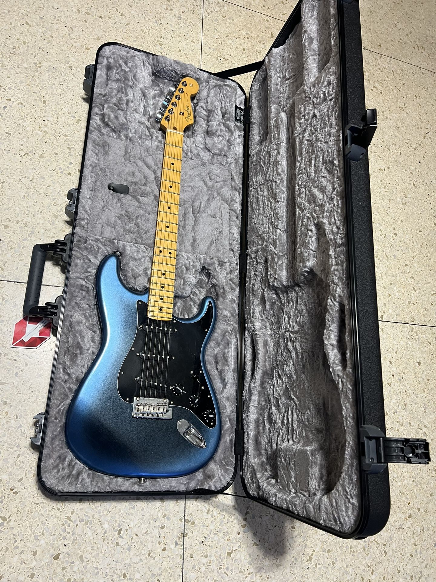 Fender, Stratocaster, American Professional II dark Knight