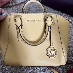 MK Purse