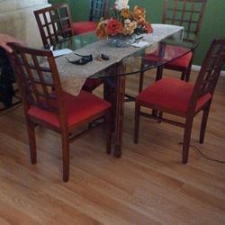 Dining Room (Table And 6 Chairs)