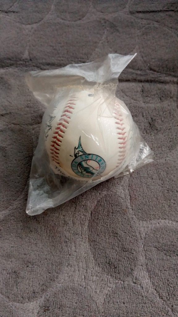 Vintage Baseball Mariners (Chevron) NEW