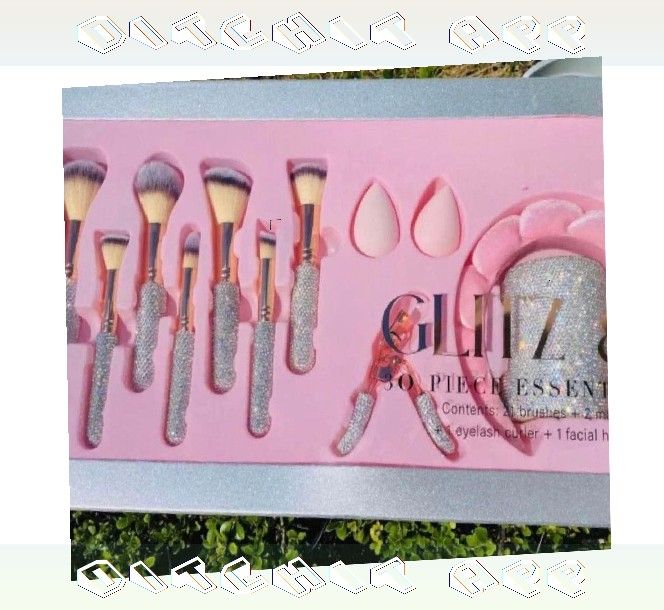 Complete Beauty Makeup Collections for Smooth Finish even different