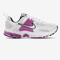 Nike Vomero & New Balances 