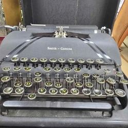 Vintage Working Typewriters