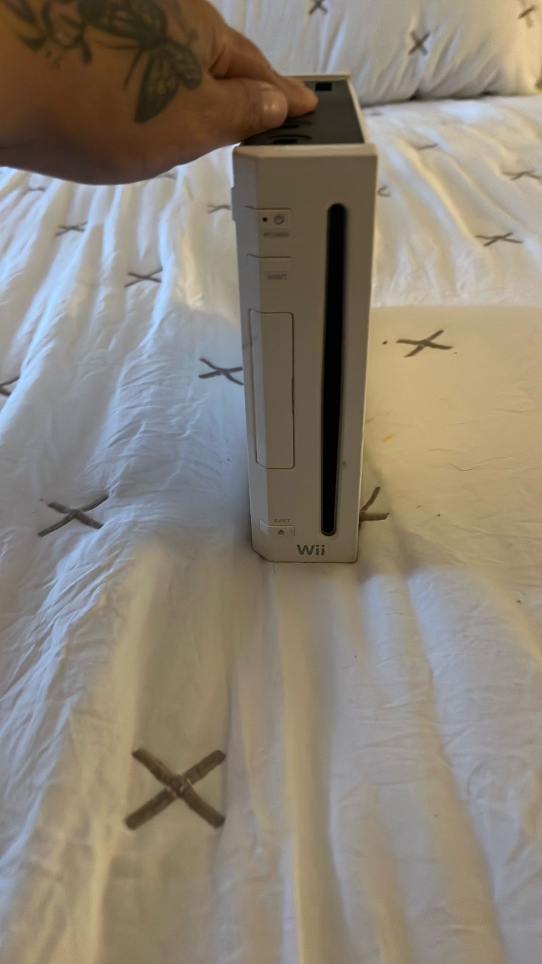 Wii Console With One Controller