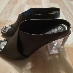 BCBG Max Azaria Black Leather Heels Size 8