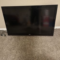 45-inch LG TV