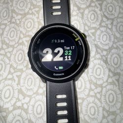 Garmin Forerunner 55 GPS Running Watch – Black (Like New)