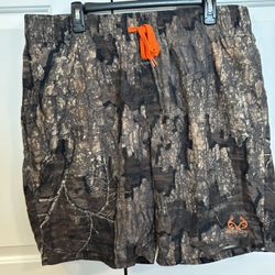 Ocean And Coast Men’s CamoReal Tree Swim Trunks Size XL