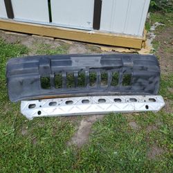 1995 Jeep Grand Cherokee Front Bumper And Cover