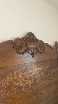 1950s Golden Oak Full Size Wood Slat Bed
