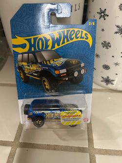 Hot Wheels Toyota Land Cruiser 80 Exclusive